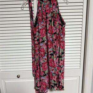 NWT Floral Sleeveless Dress